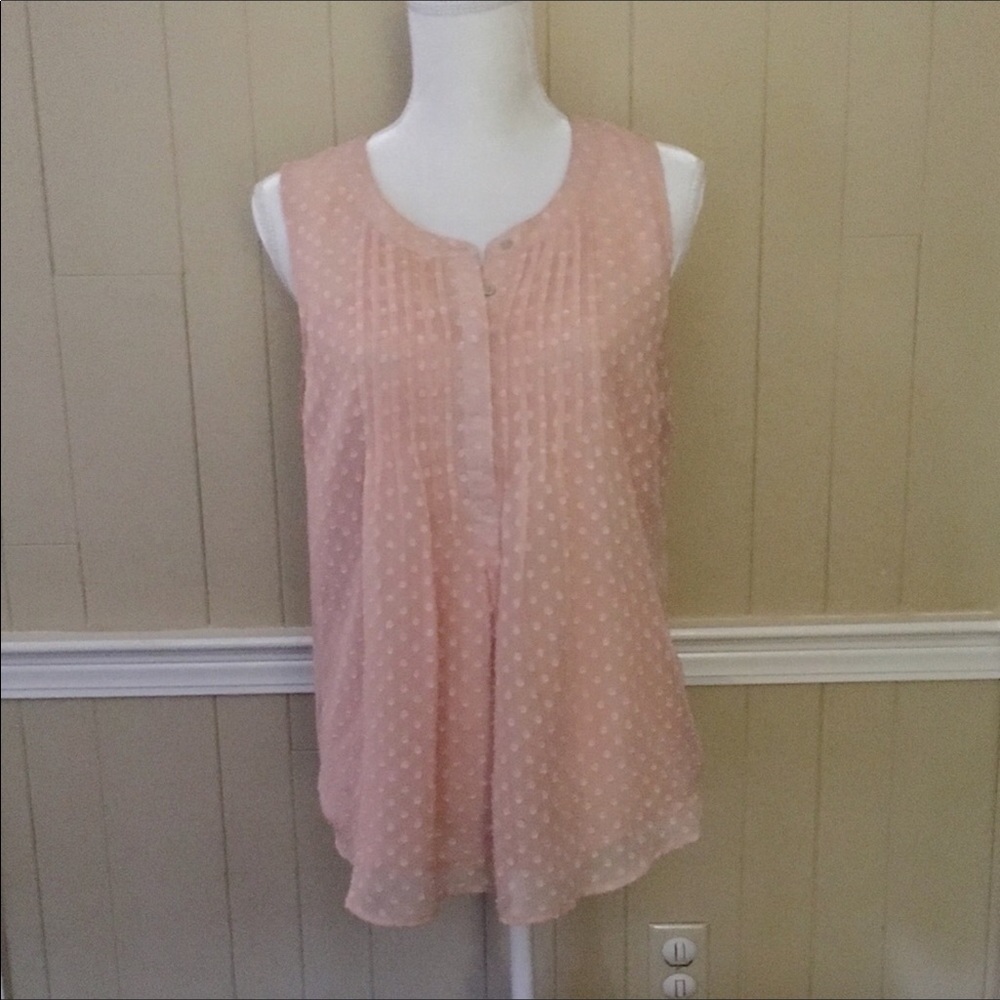 Peach Daniel Rainn top